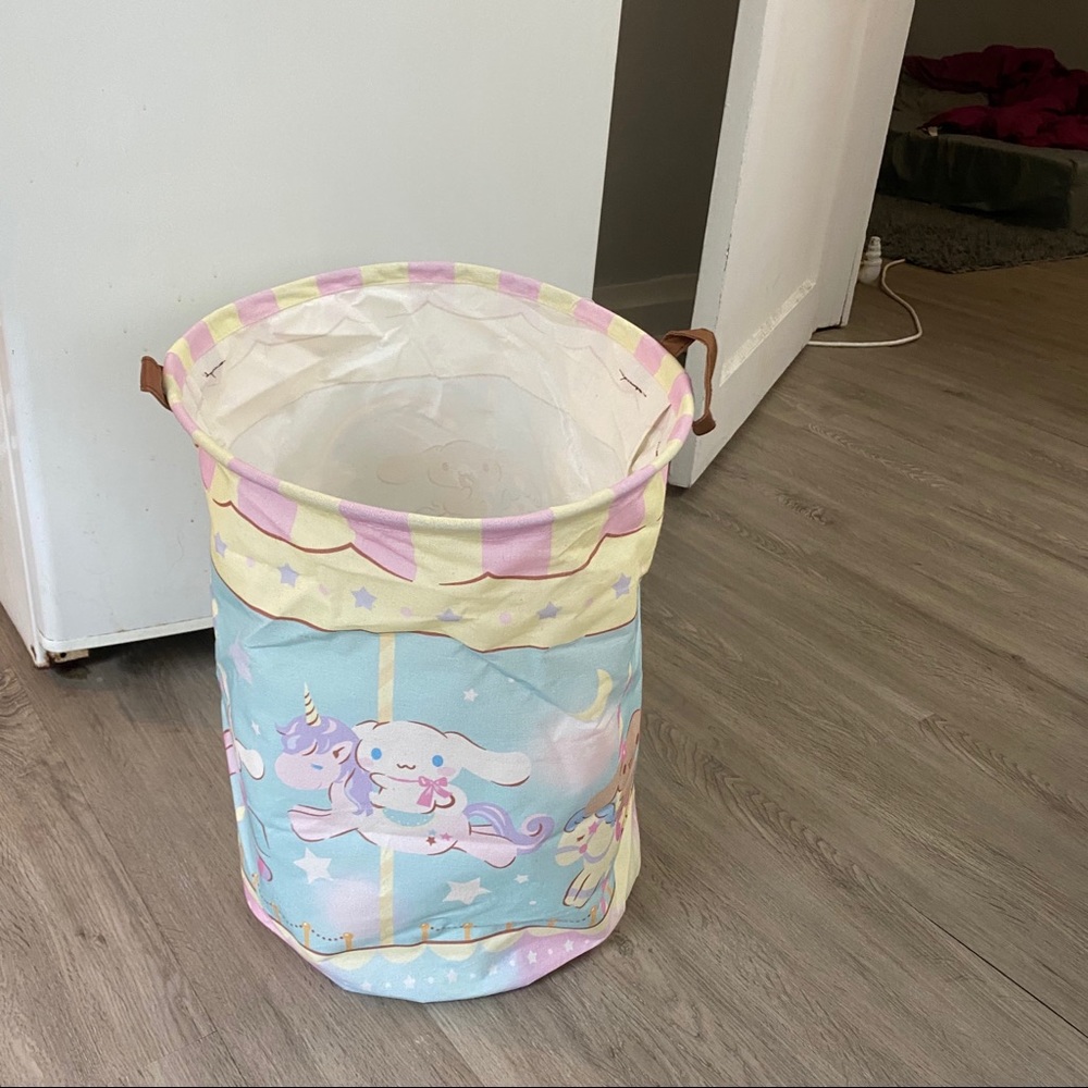 Cinnamoroll Laundry Hamper